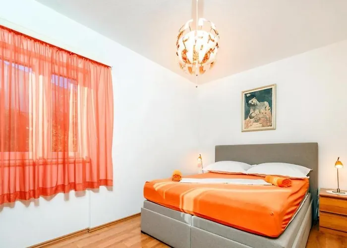 Apartment Beachfront 102 Pisak