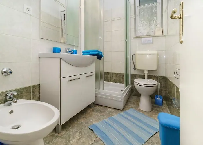Διαμέρισμα Beachfront 102 Pisak