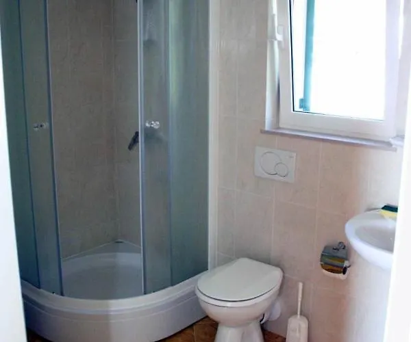 Beachfront 102 Appartement Pisak